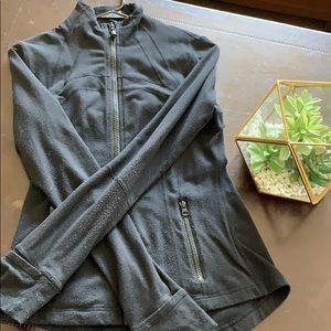 Lululemon- Black jacket